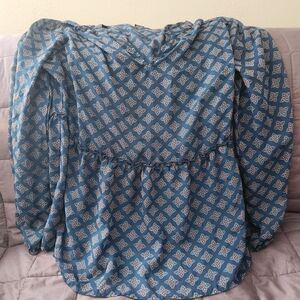 Wrangler Women's Blue Geometric Blouse